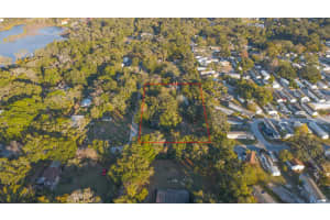 945 LAKE PLEASANT ROAD, APOPKA, FL 32703 Sold 02/17/26
