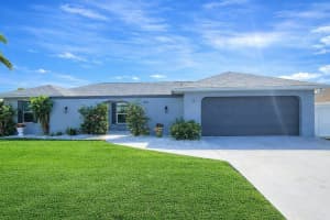 1840 FLAMETREE LANE, VENICE, FL 34293 - MLS#MFRO6370179