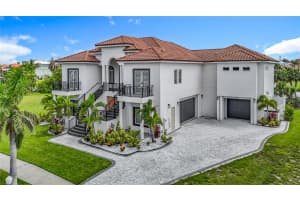 1329 JUMANA LOOP, APOLLO BEACH, FL 33572 - MLS#MFRO6370209