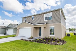 737 HILLVIEW LOOP, HAINES CITY, FL 33844 - MLS#MFRO6370321