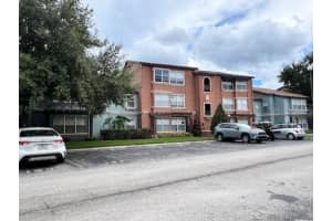 5128 Conroy Rd #22, ORLANDO