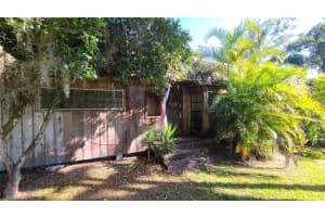 501 HERMITS TRAIL, ALTAMONTE SPRINGS, FL 32701 - MLS#MFRO6370555