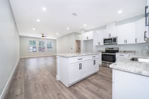 369 MYRTLE STREET, LONGWOOD, FL 32750 - MLS#MFRO6370578