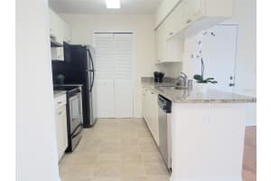 2550 ALAFAYA TRAIL, ORLANDO, FL 32826 - MLS#MFRO6370699