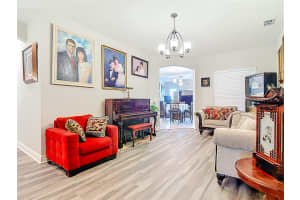 237 WALKERS POINT DRIVE, AUBURNDALE, FL 33823 - MLS#MFRO6370732