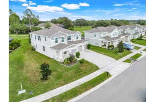 10169 SPRING LAKE DRIVE, CLERMONT, FL 34711 - MLS#MFRO6370743