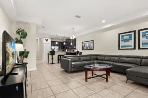 8193 ROSEVILLE BOULEVARD, DAVENPORT, FL 33896 - MLS#MFRO6370758