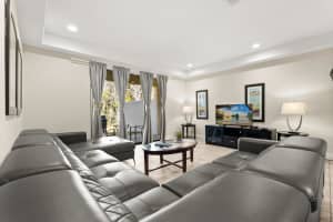 8193 ROSEVILLE BOULEVARD, DAVENPORT, FL 33896 - MLS#MFRO6370758