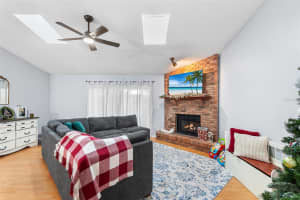 7604 CASTLEBAY COURT, ORLANDO, FL 32835 - MLS#MFRO6370813