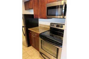 5144 CONROY ROAD, ORLANDO, FL 32811 - MLS#MFRO6370817