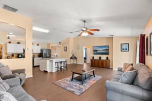 1217 BACHMAN AVENUE, DELTONA, FL 32725 - MLS#MFRO6370839