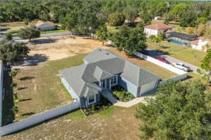 2502 LAKE FRONT DRIVE, LAKE WALES, FL 33898 - MLS#MFRO6370901