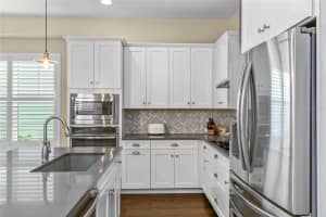 8839 LAUREATE BOULEVARD, ORLANDO, FL 32827 - MLS#MFRO6370916