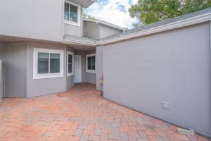 525 OAK TERRACE, ALTAMONTE SPRINGS, FL 32701 - MLS#MFRO6370951