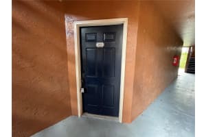 5128 CONROY ROAD, ORLANDO, FL 32811 - MLS#MFRO6371048