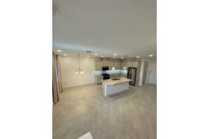 7404 ESTUARY LAKE LOOP, KISSIMMEE, FL 34747 - MLS#MFRO6371071