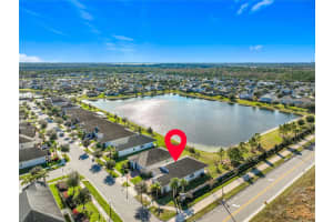 10006 YELLLOW JASMINE DRIVE, ORLANDO, FL 32832 - MLS#MFRO6371074