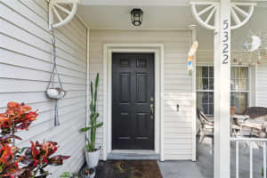 5322 REGAL OAK CIRCLE, ORLANDO, FL 32810 - MLS#MFRO6371098