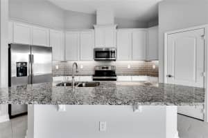 17014 CRESTMONT BOULEVARD, CLERMONT, FL 34711 - MLS#MFRO6371235