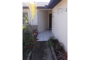 1303 CANDLEWYCK DRIVE, ORLANDO, FL 32807 - MLS#MFRO6371319