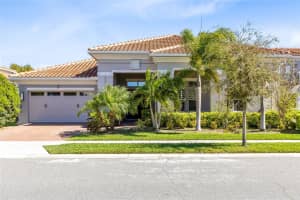 13319 ALDERLEY DRIVE, ORLANDO, FL 32832 - MLS#MFRO6371322