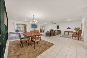 5237 GATEWAY AVENUE, ORLANDO, FL 32821 - MLS#MFRO6371335