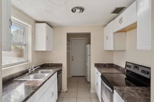 14323 SW 39TH COURT RD, OCALA, FL 34473 - MLS#MFRO6371347