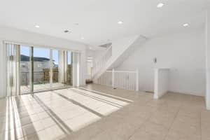 13581 LARKTON LANE, ORLANDO, FL 32832 - MLS#MFRO6371366