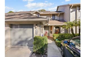 175 CROWN POINT CIRCLE, LONGWOOD, FL 32779 - MLS#MFRO6371436