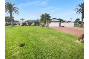 8001 13th Ave S, ST PETERSBURG