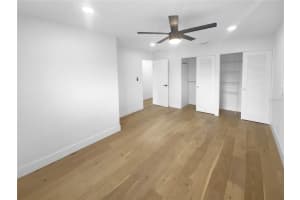 8001 13TH AVENUE, ST PETERSBURG, FL 33701 - MLS#MFRO6371501