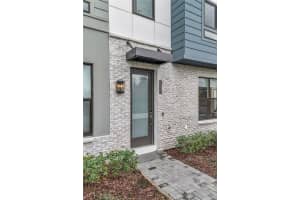 2402 ADDALIA ALLEY, ORLANDO, FL 32804 - MLS#MFRO6371559