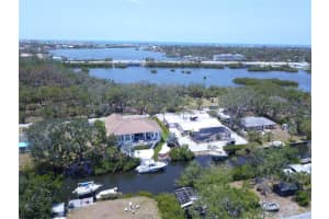 608 BITTNER BOULEVARD, NOKOMIS, FL 34275 - MLS#MFRO6371617