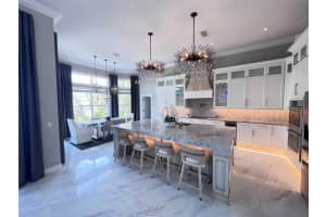 608 BITTNER BOULEVARD, NOKOMIS, FL 34275 - MLS#MFRO6371617