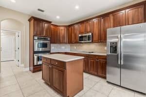 402 BRENTWOOD CLUB COVE, LONGWOOD, FL 32750 - MLS#MFRO6371619