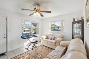 4926 DEAUVILLE DRIVE, ORLANDO, FL 32808 - MLS#MFRO6371666