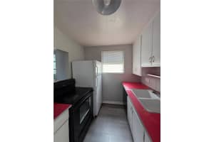 1423 BRYANT STREET, LEESBURG, FL 34748 - MLS#MFRO6371675