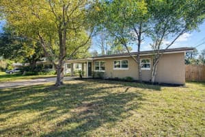 920 N Triplet Lake Dr, CASSELBERRY