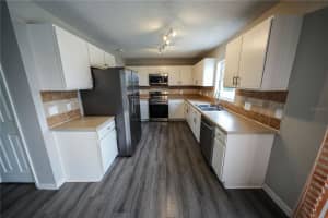 1942 KNOLLCREST DRIVE, CLERMONT, FL 34711 - MLS#MFRO6371703