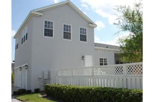 2663 UPPER PARK ROAD, ORLANDO, FL 32814 - MLS#MFRO6371856