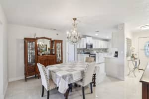 547 SOMERSET DRIVE, AUBURNDALE, FL 33823 - MLS#MFRO6371877