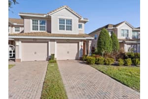 8341 BELLA TIERRA COURT, DAVENPORT, FL 33896 - MLS#MFRO6371957