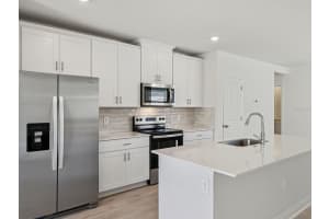 803 SUNSHOWER DRIVE, LADY LAKE, FL 32159 - MLS#MFRO6372019