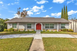 8315 VILLAGE GREEN ROAD, ORLANDO, FL 32818 - MLS#MFRO6372099