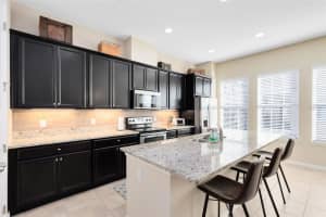 204 QUEEN PALM COURT, ALTAMONTE SPRINGS, FL 32701 - MLS#MFRO6372201