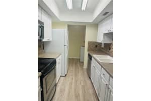 6057 WINDHOVER DRIVE, ORLANDO, FL 32819 - MLS#MFRO6372203