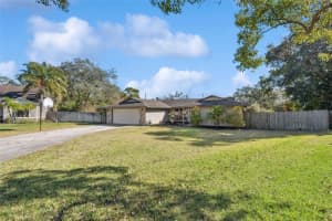 120 CUMBERLAND CIRCLE, LONGWOOD, FL 32779 - MLS#MFRO6372231