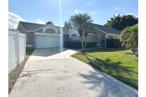 12553 BEACONTREE WAY, ORLANDO, FL 32837 - MLS#MFRO6372271