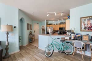 302 TERRACE RIDGE CIRCLE, DAVENPORT, FL 33896 - MLS#MFRO6372287