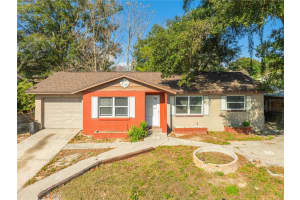 21 E Celeste St, APOPKA